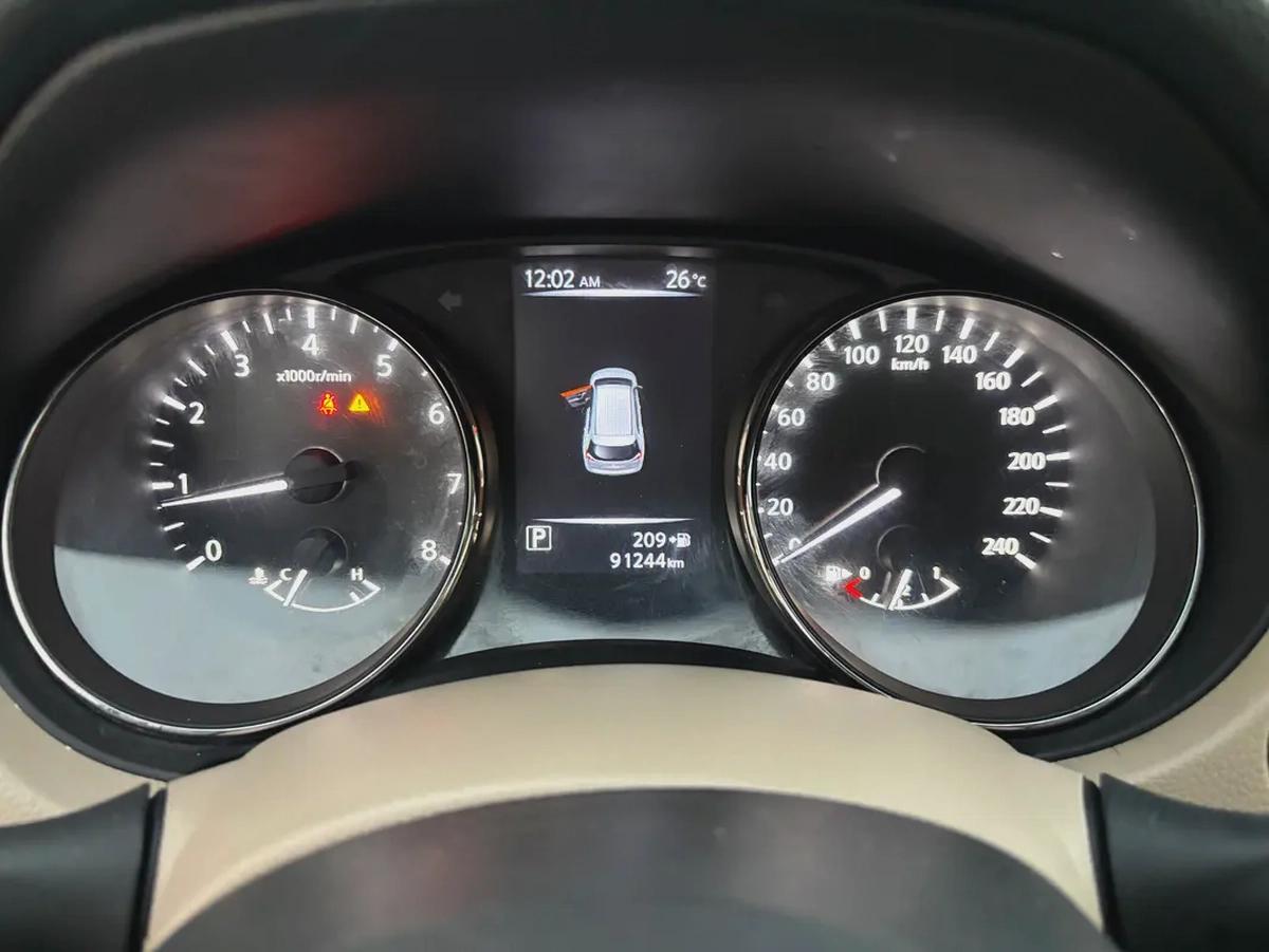 NISSAN X-TRAIL—2018–7 SEAT GCC—FREE ACCIDENT—FULL OPTIONS—LOW MILAGE—EXCELLENT CONDITION-19-19