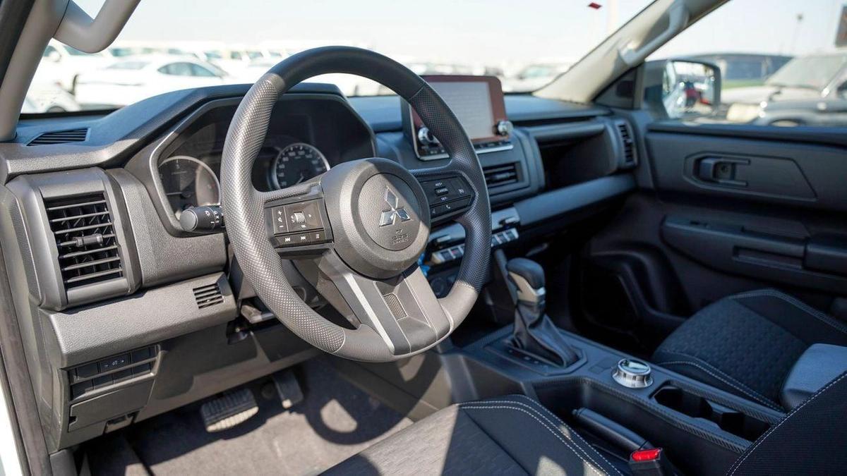 Mitsubishi L200 Brand New 2026 Mitsubishi L200 GLX (C80) 2.5L Diesel Pick-Up – GCC Specs | Export Ready-3-3