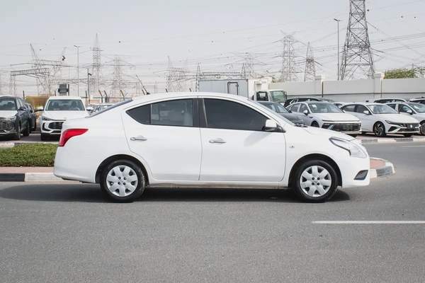 2022 - NISSAN SUNNY - GCC SPECS - EXCELLENT CONDITION - FULL SERVICE HISTORY