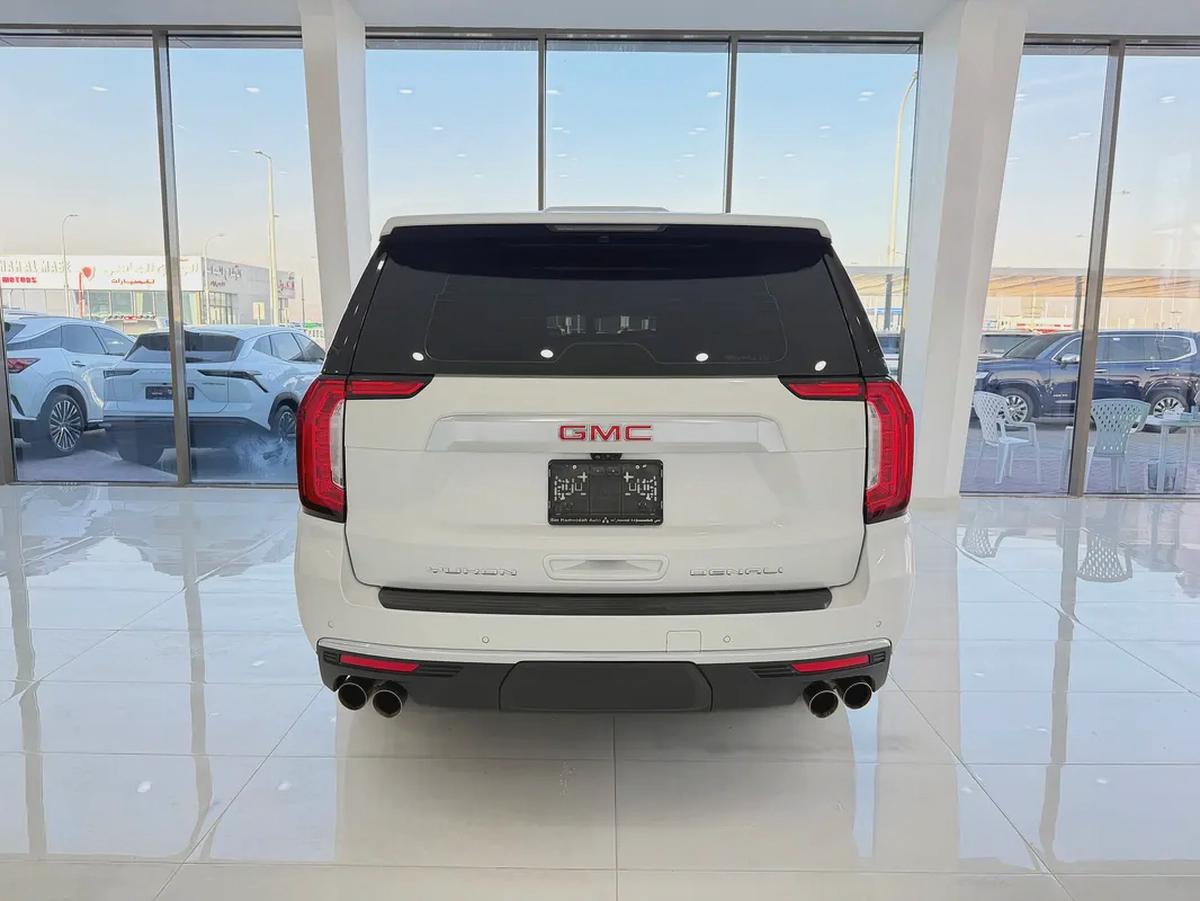 جي ام سي يوكن دينالي ابيض / بيج خليجي 2023 GMC Yukon Denali - GCC Specs-5-5