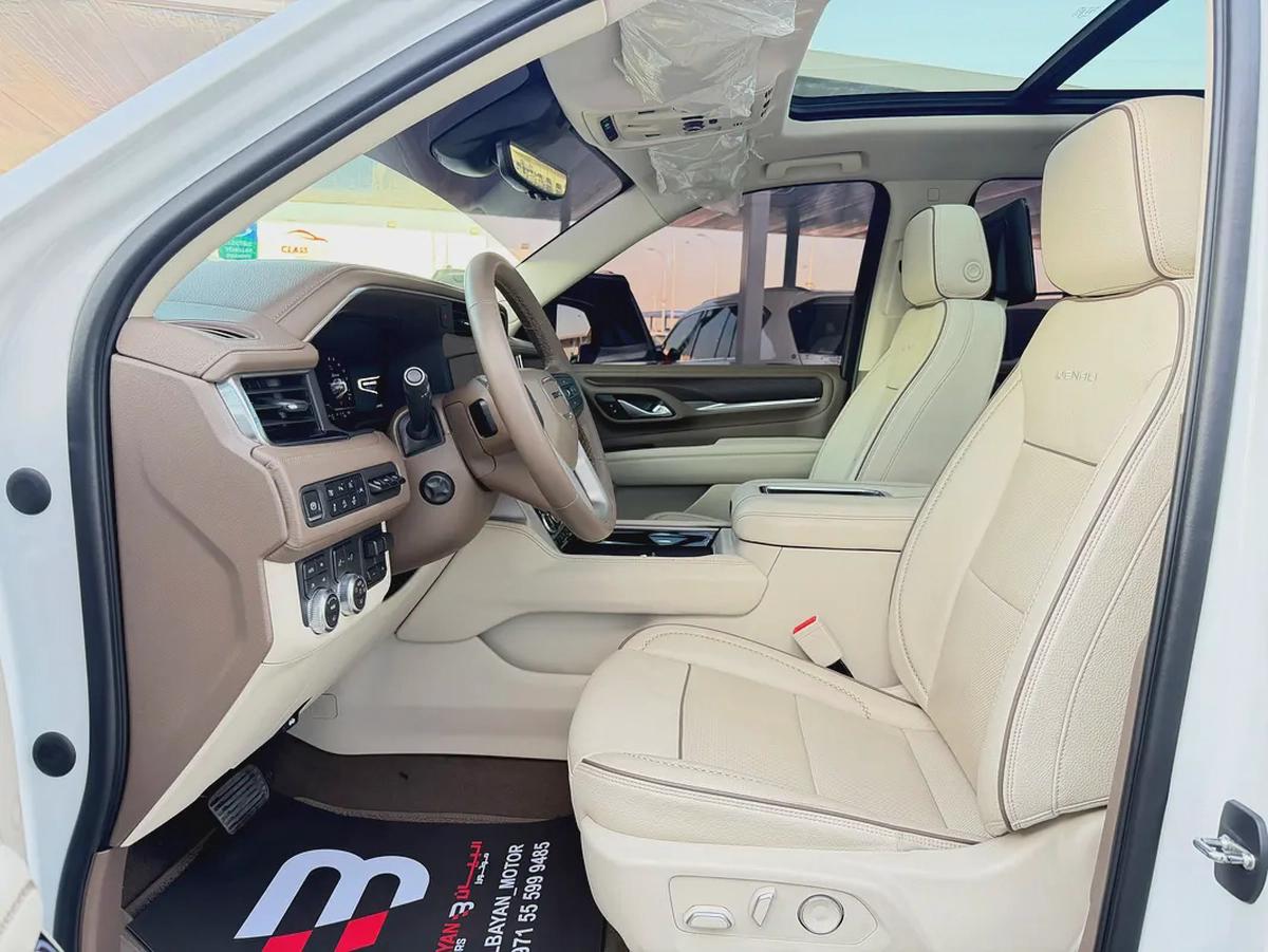 جي ام سي يوكن دينالي ابيض / بيج خليجي 2023 GMC Yukon Denali - GCC Specs-6-6