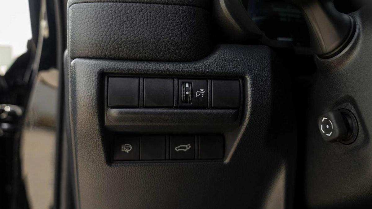 Toyota Prado PRADO 250 VX PREMIUM 2.4P AT MY2025 – BLACK-17-17
