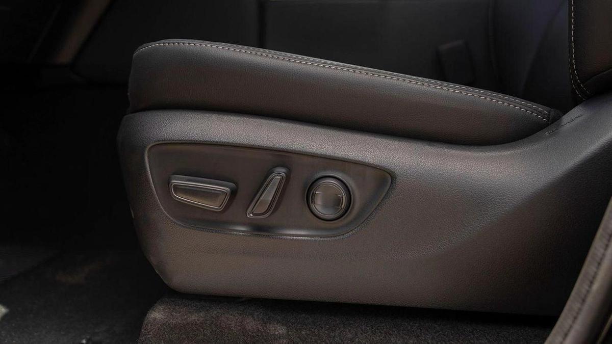 Toyota Prado PRADO 250 VX PREMIUM 2.4P AT MY2025 – BLACK-21-21