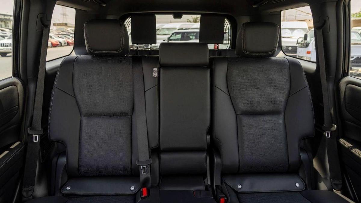 Toyota Prado PRADO 250 VX PREMIUM 2.4P AT MY2025 – BLACK-24-24