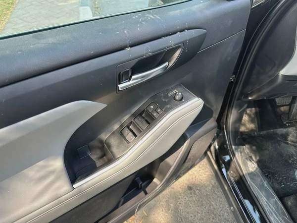 2025 TOYOTA HIGHLANDER HEV GLE-E WHITE | FROMAGE