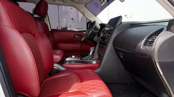 Nissan Patrol Platinum SE