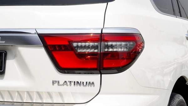 Nissan Patrol Platinum SE