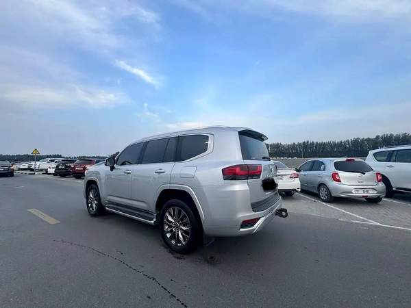 Toyota Land Cruiser 4.0L, 2022, GCC Specs - Pristine Condition