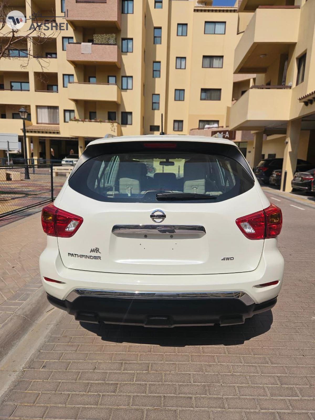 2020 Nissan Pathfinder Gcc Specs Original Paint Accident Free-3-3