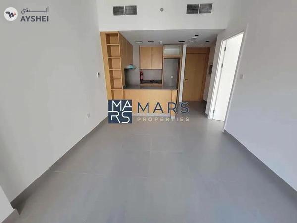 Hot Offer | Vaccant | Mid floor | Open View |