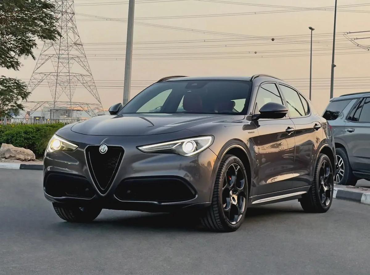 2022 Alfa Romeo Stelvio Veloce Q4, GCC Specifications-0-0