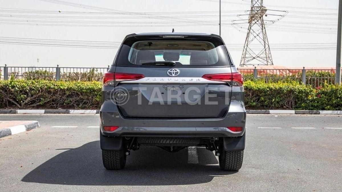 Toyota Fortuner FORTUNER 2.7L 4WD-6-6