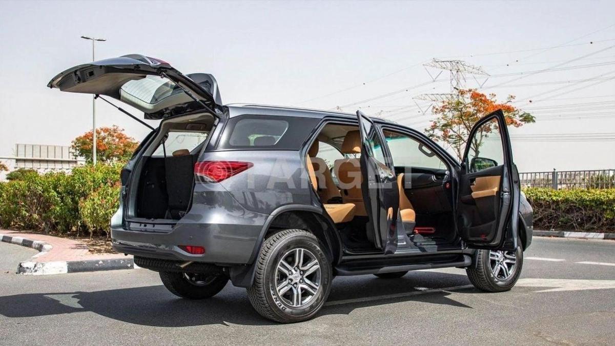 Toyota Fortuner FORTUNER 2.7L 4WD-8-8