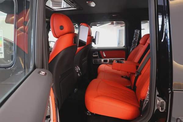 G63 AMG DOUBLE NIGHT PACKAGE - BRAND NEW - GCC SPECS - 5 YEARS UNDER WARRANTY / 150,000 KM - GGC