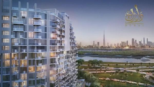Skyline & Waterfront Creek Panorama | 9%–13% ROI