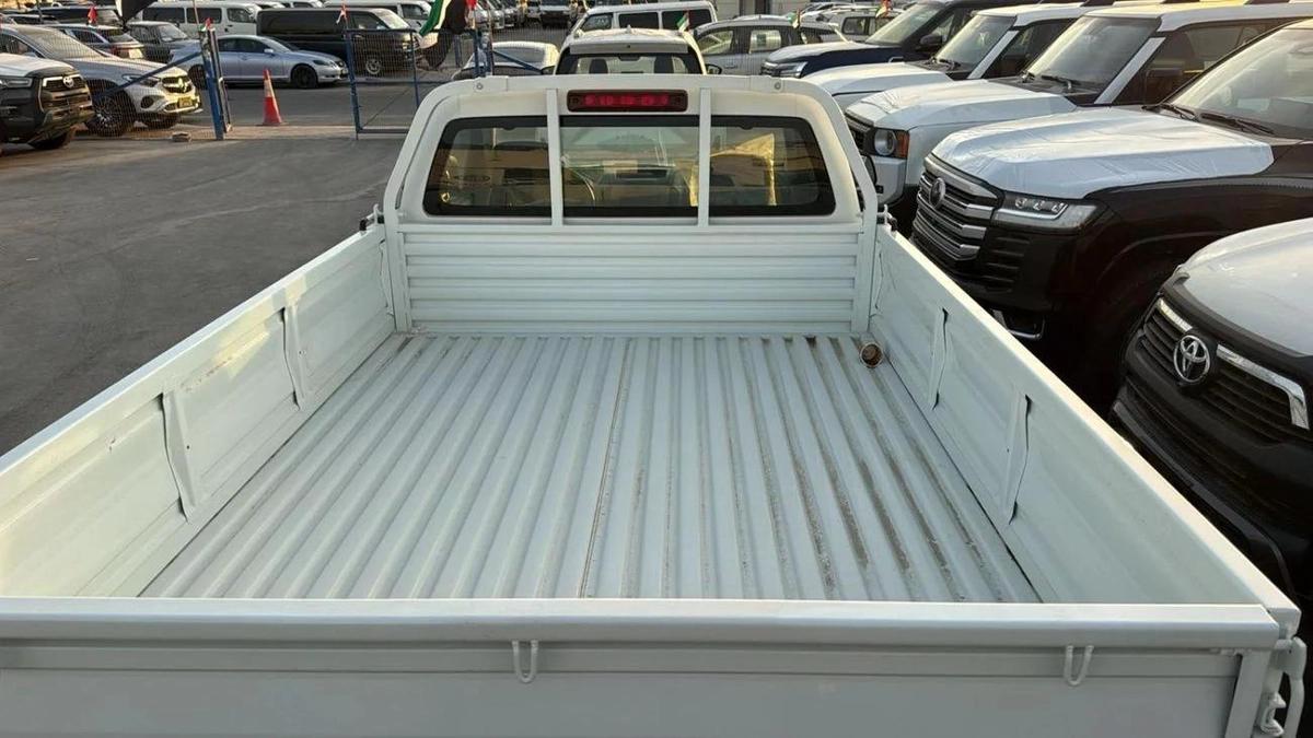 Isuzu D-MAX 2.5L-11-11