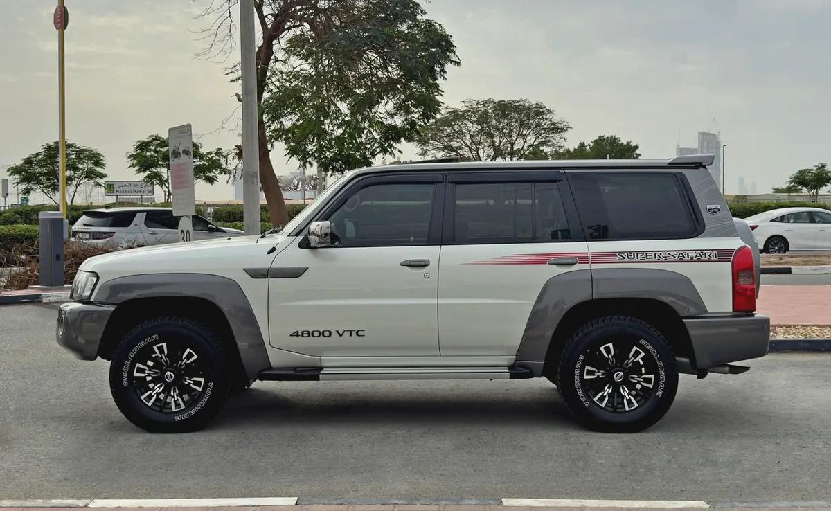2024 Nissan Patrol Super Safari Al Ostoura, GCC Specifications-3-3