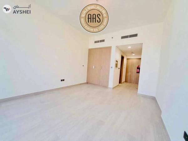 Luxurious Studio || Huge Size || Chiller Free