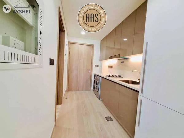 Luxurious Studio || Huge Size || Chiller Free