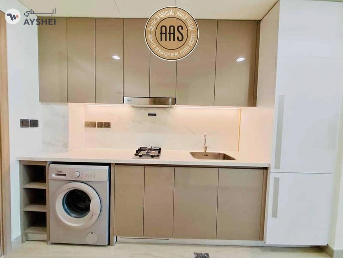 Luxurious Studio || Huge Size || Chiller Free-8-8