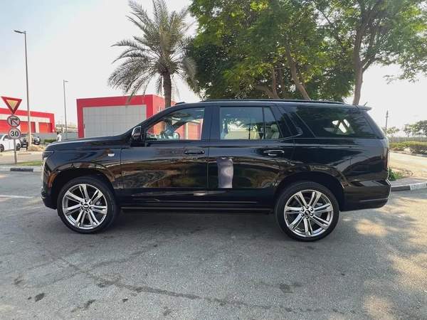 !! 2025 !! CADILLAC | ESCALADE | SPORT PLATINUM | GCC | UNDER WARRANTY AND SERVICE CONTRACT