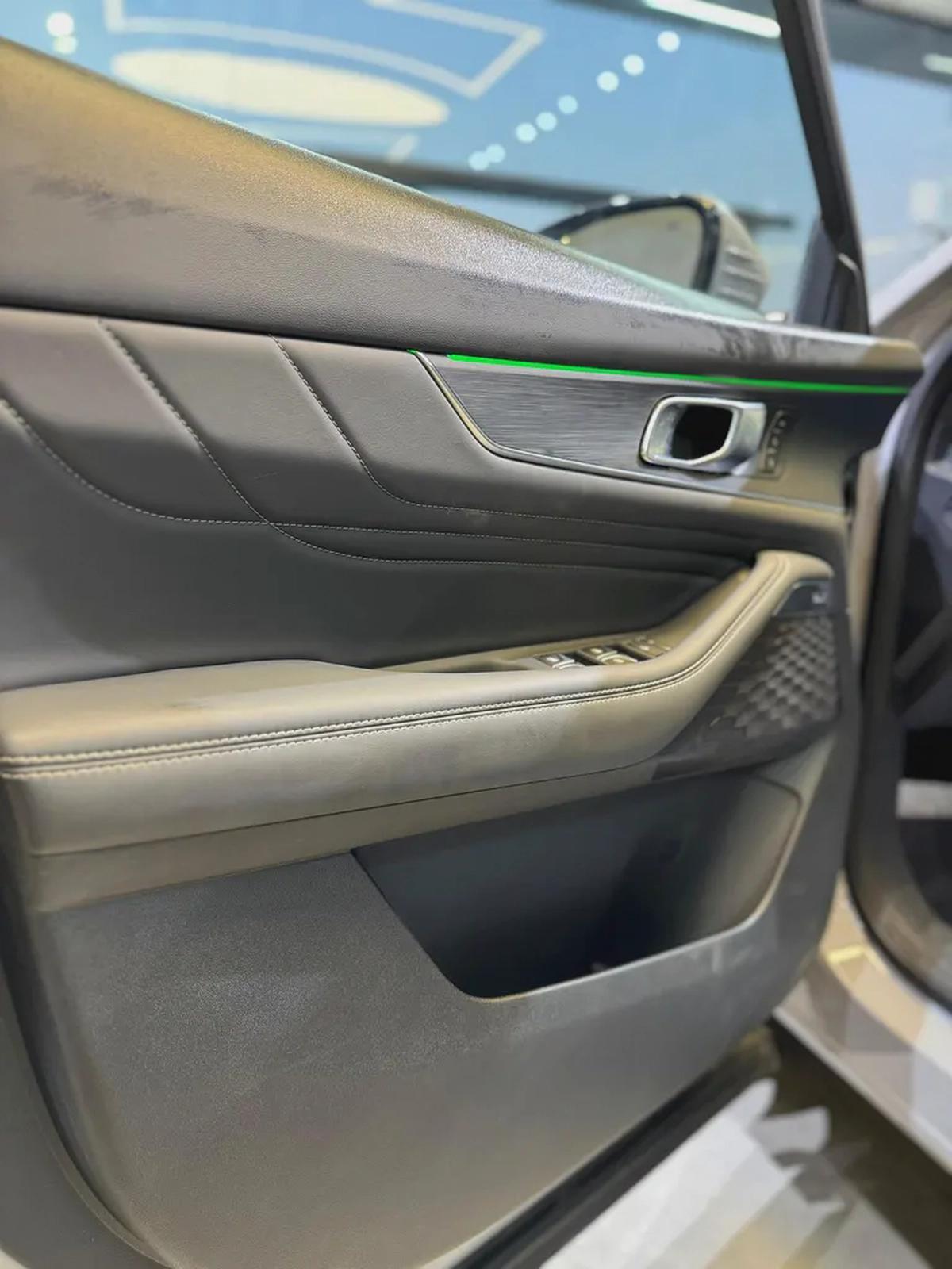 2023 CHANGAN UNI K PLATINUM WITH 360 DEGREE CAMERA/FULLY LOADED BRAND NEW ZERO KM-10-10