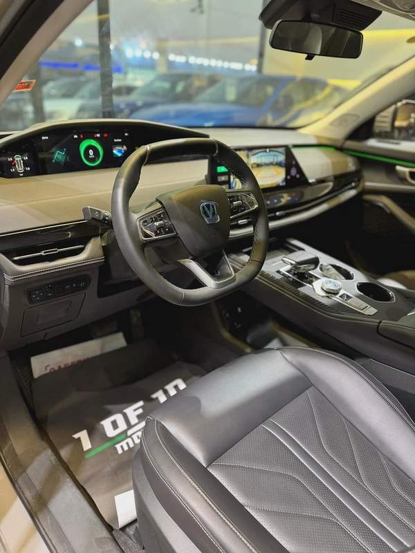2023 CHANGAN UNI K PLATINUM WITH 360 DEGREE CAMERA/FULLY LOADED BRAND NEW ZERO KM