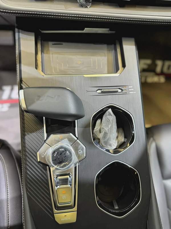 2023 CHANGAN UNI K PLATINUM WITH 360 DEGREE CAMERA/FULLY LOADED BRAND NEW ZERO KM