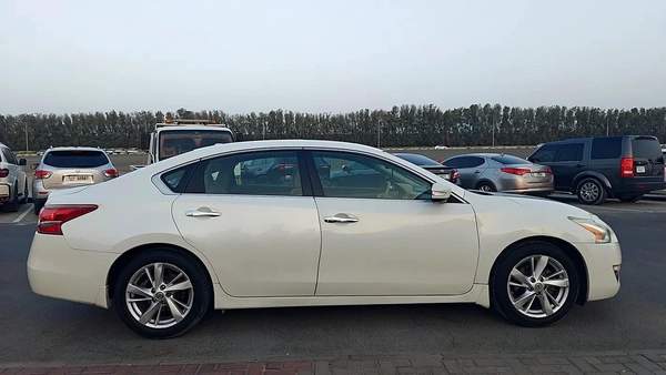 Nissan Altima SL 2014, American Specs - Well Maintained