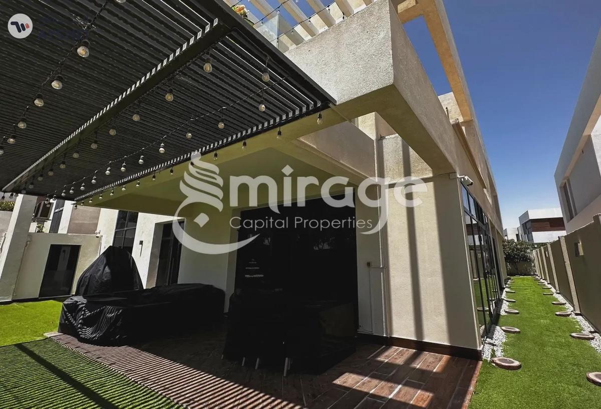 VILLA FOR SALE IN WEST YAS, YAS ISLAND-0-0