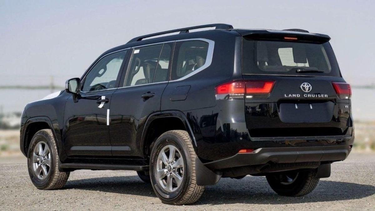 Toyota Land Cruiser LC300 VX 3.5P AT MY2025 – BLACK-3-3