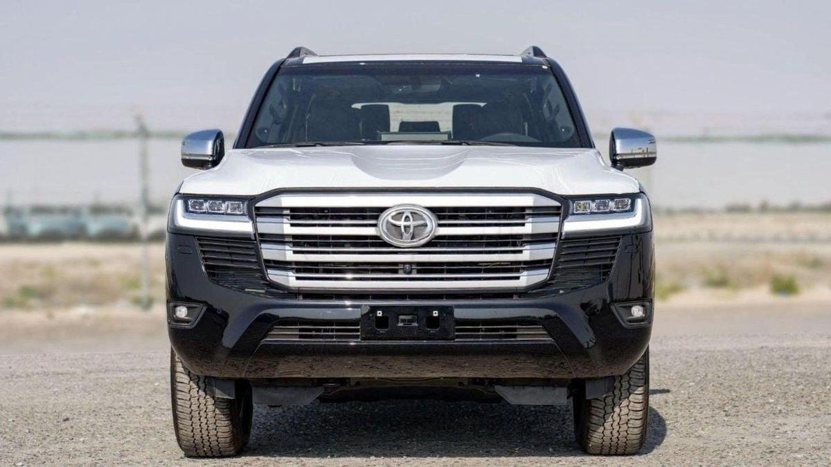 Toyota Land Cruiser LC300 VX 3.5P AT MY2025 – BLACK-4-4