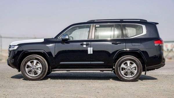 Toyota Land Cruiser LC300 VX 3.5P AT MY2025 – BLACK