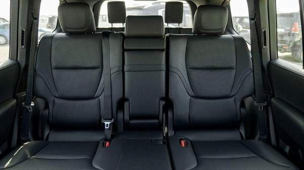 Toyota Land Cruiser LC300 VX 3.5P AT MY2025 – BLACK