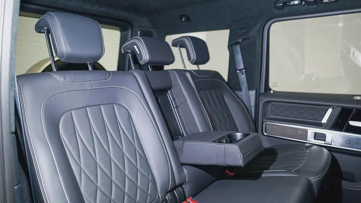 Special Offer | AED 11,157 PM | 1 / 1000 Worldwide, Low KM | G 63 AMG Grand Edition-7-7