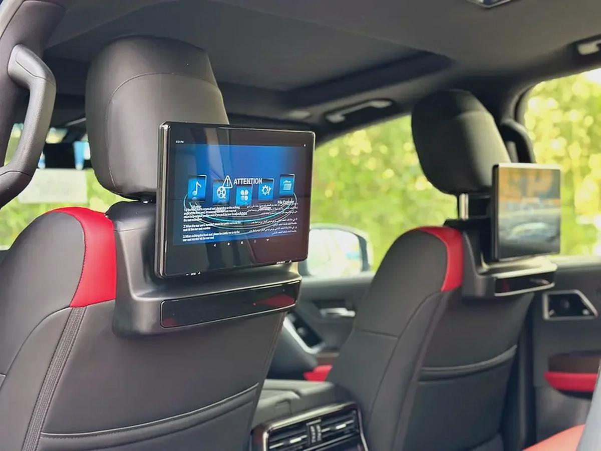 Toyota Land Cruiser VXR-13-13