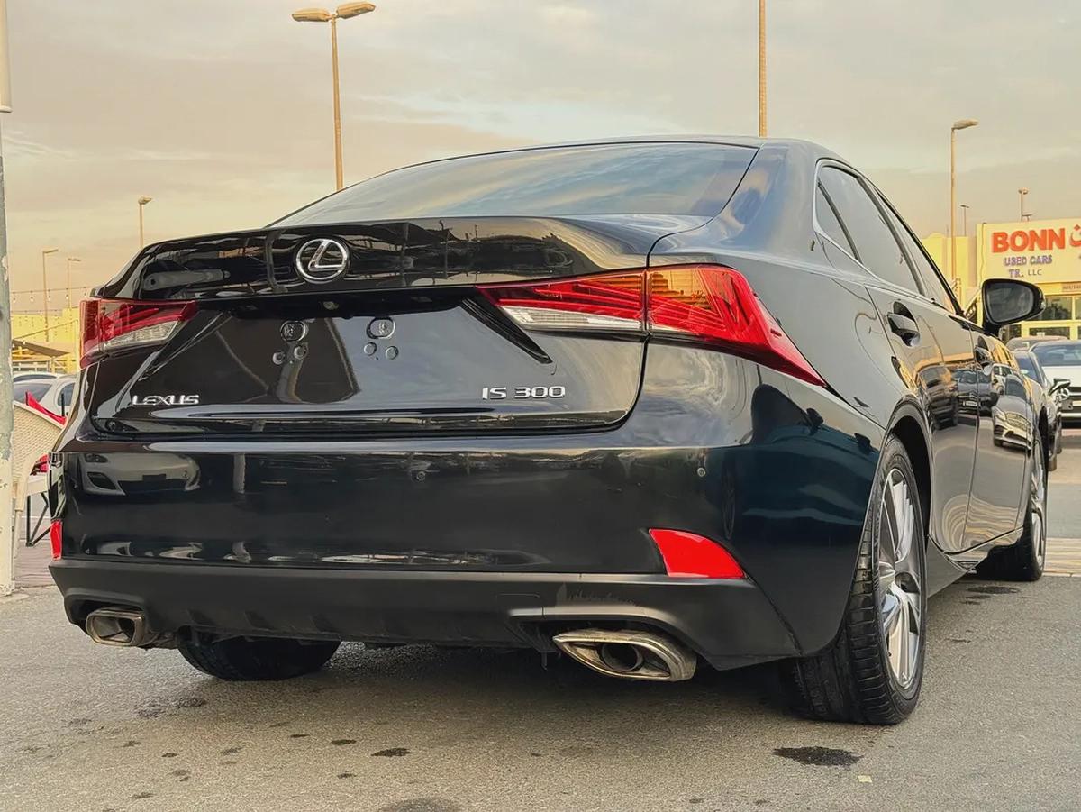 لكزس IS300 موديل 2019 خليجى فل اوبشن بحاله الوكاله-8-8