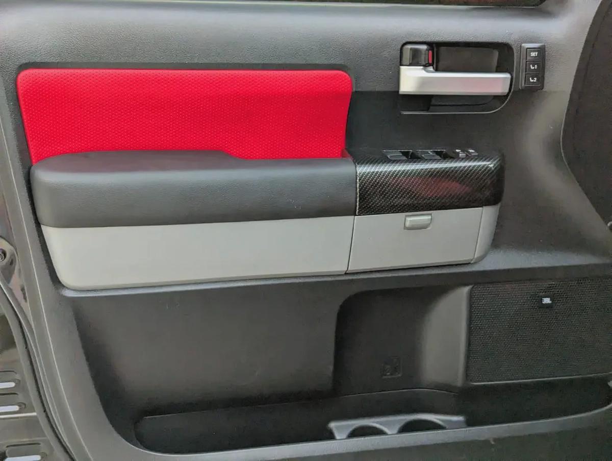 TOYOTA TUNDRA 2007 MODIFIED TRD OFF-ROAD V8 5.7L 4X4 IN EXCELLENT CONDITION-7-7