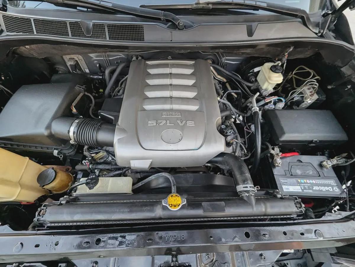 TOYOTA TUNDRA 2007 MODIFIED TRD OFF-ROAD V8 5.7L 4X4 IN EXCELLENT CONDITION-9-9