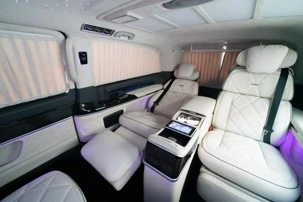 New Mercedes-Benz V 300 2026