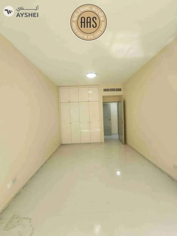 Spacious and clean 2bhk in mankhool with a closed kitchen near sharaf dg metro station