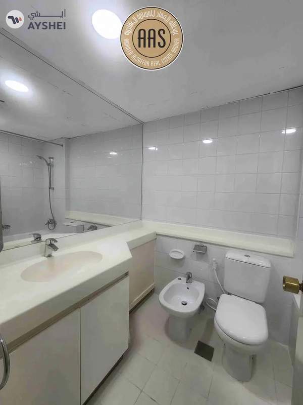 Spacious and clean 2bhk in mankhool with a closed kitchen near sharaf dg metro station
