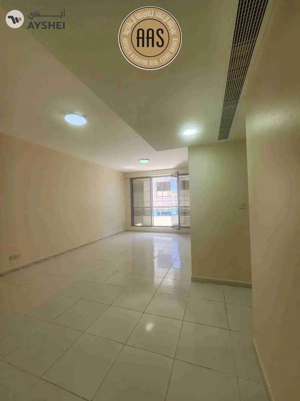 Spacious and clean 2bhk in mankhool with a closed kitchen near sharaf dg metro station