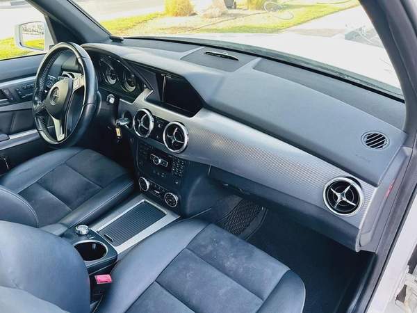 BENZ GLK350 | 2014 | LOW MILEAGE | CLEAN CAR | FRESH JAPAN IMPORT