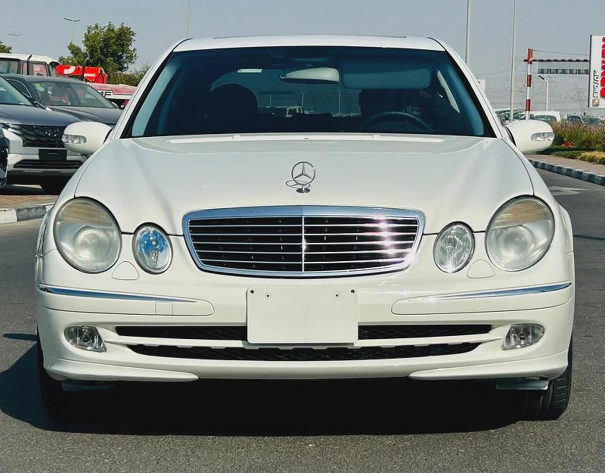 BENZ E240 | 2002 | CLEAN CAR FRESH JAPAN IMPORT-2-2