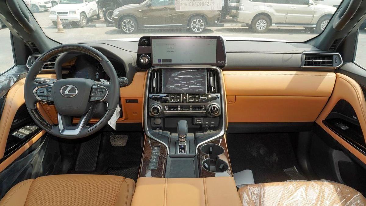 Lexus LX 700h 3.5L Hybrid 5 Seats-8-8