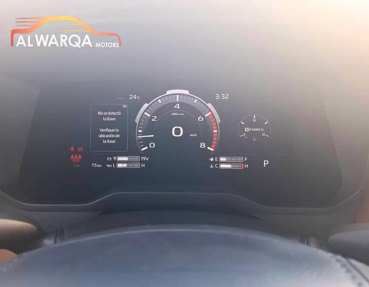 Toyota Tundra Crewmax 1794 Edition-11-11