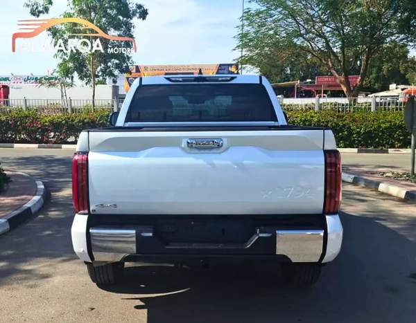 Toyota Tundra Crewmax 1794 Edition