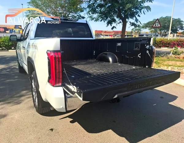 Toyota Tundra Crewmax 1794 Edition