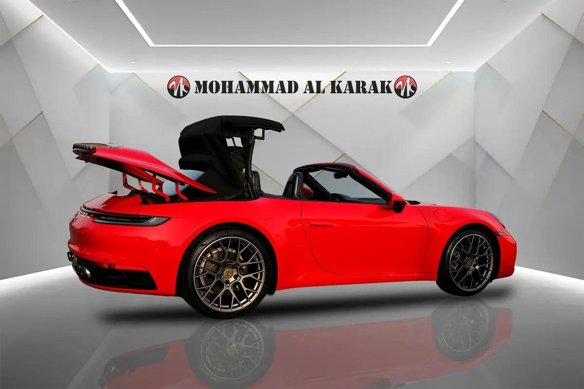 PORSCHE CARRERA 911 CABRIOLET -2022 - GCC - FULLY LOADED - ORIGINAL PAINT - AMAZING CONDITION-7-7